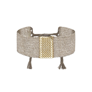 Brazalete de malla con hilo de plata 925, hilo de seda y centro adornado con cadena de mini círculos de oro.