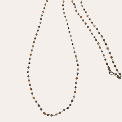 Collares