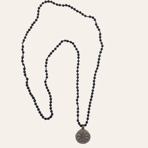 Collares