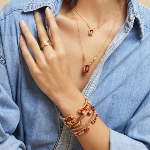 Collares