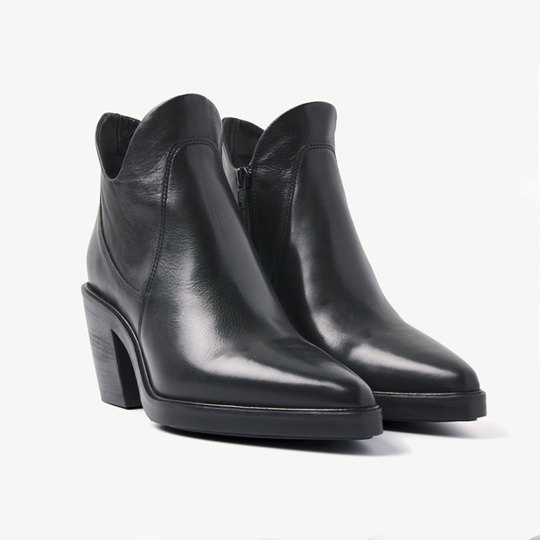 Botas de caña baja con tacón negras
