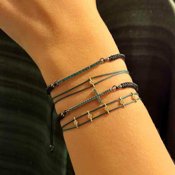 Pulsera barra brillantes negro