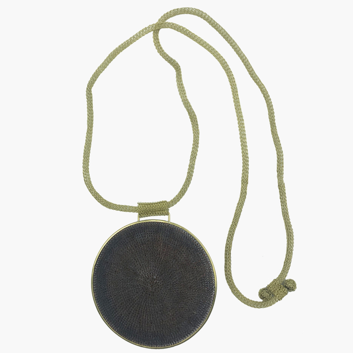 Collar Gong negro/cobre