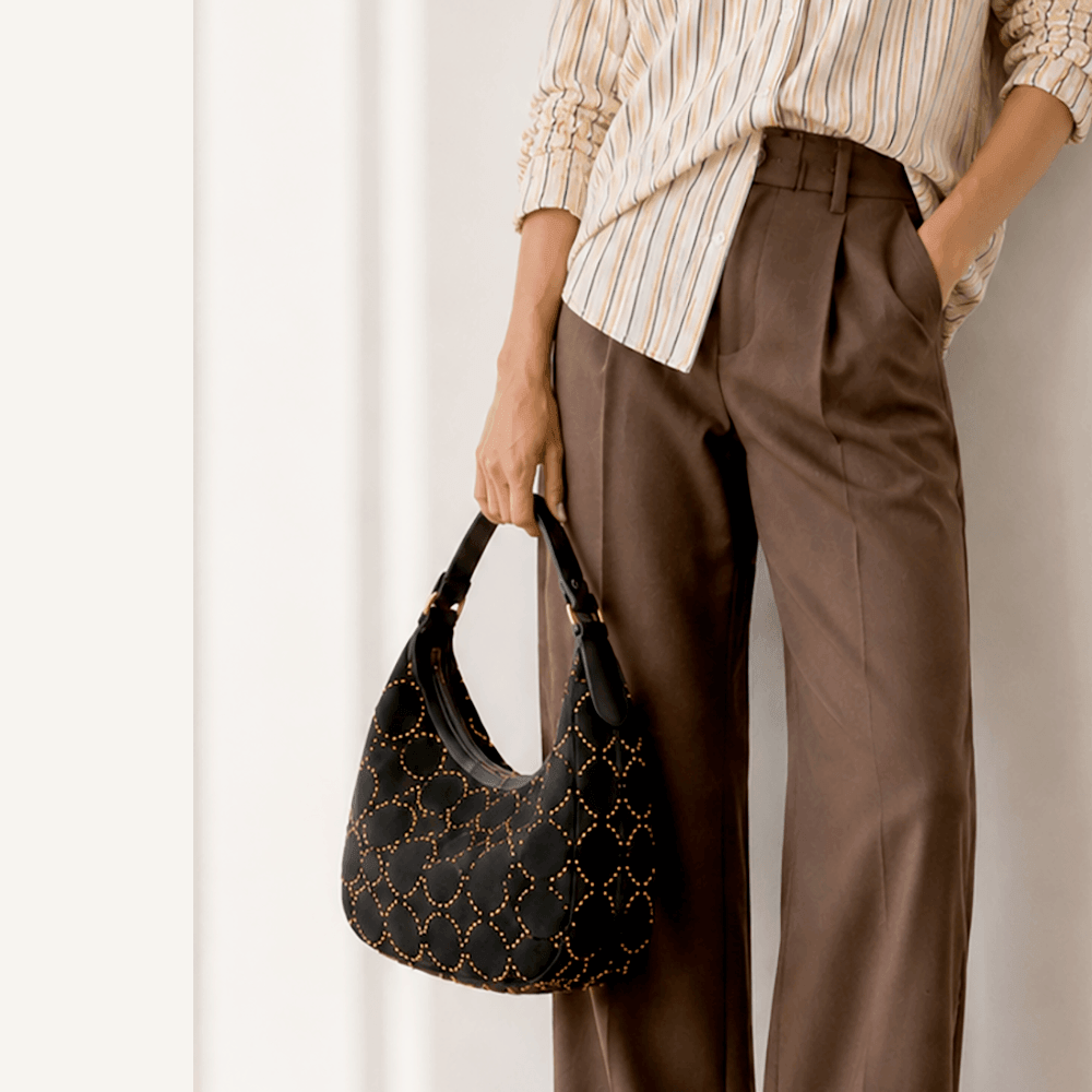 Campomaggi Bolso Marisa L de Piel Negra con Tachuelas