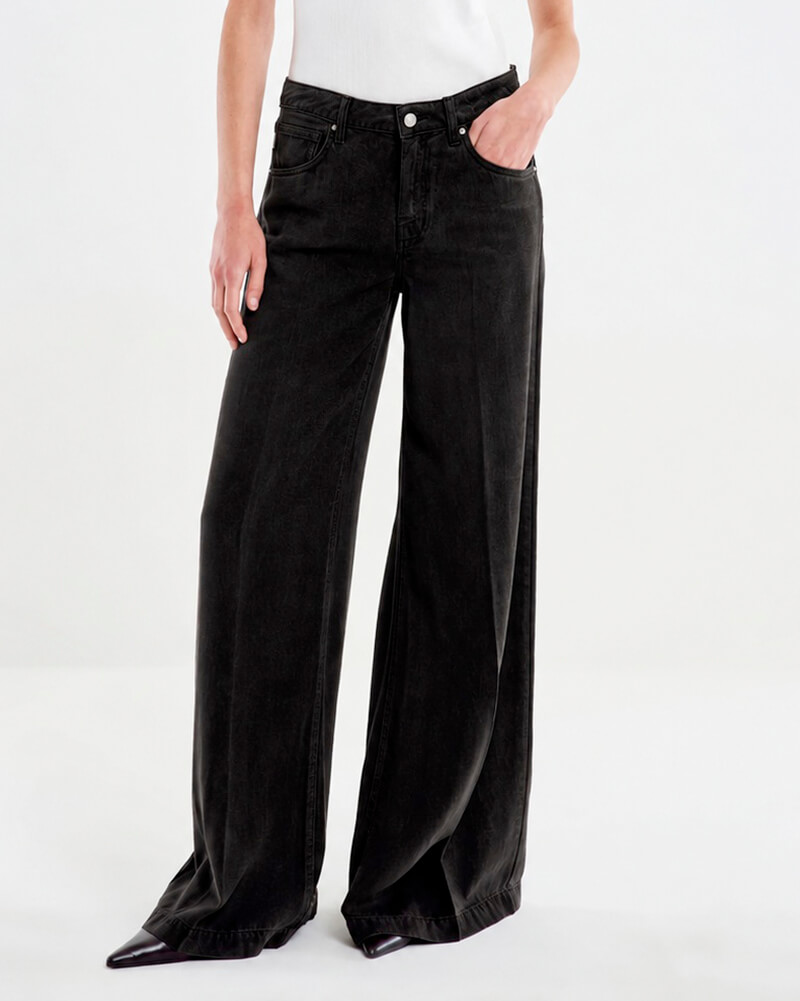 Tejanos Madison de Pierna Ancha en Denim Negro