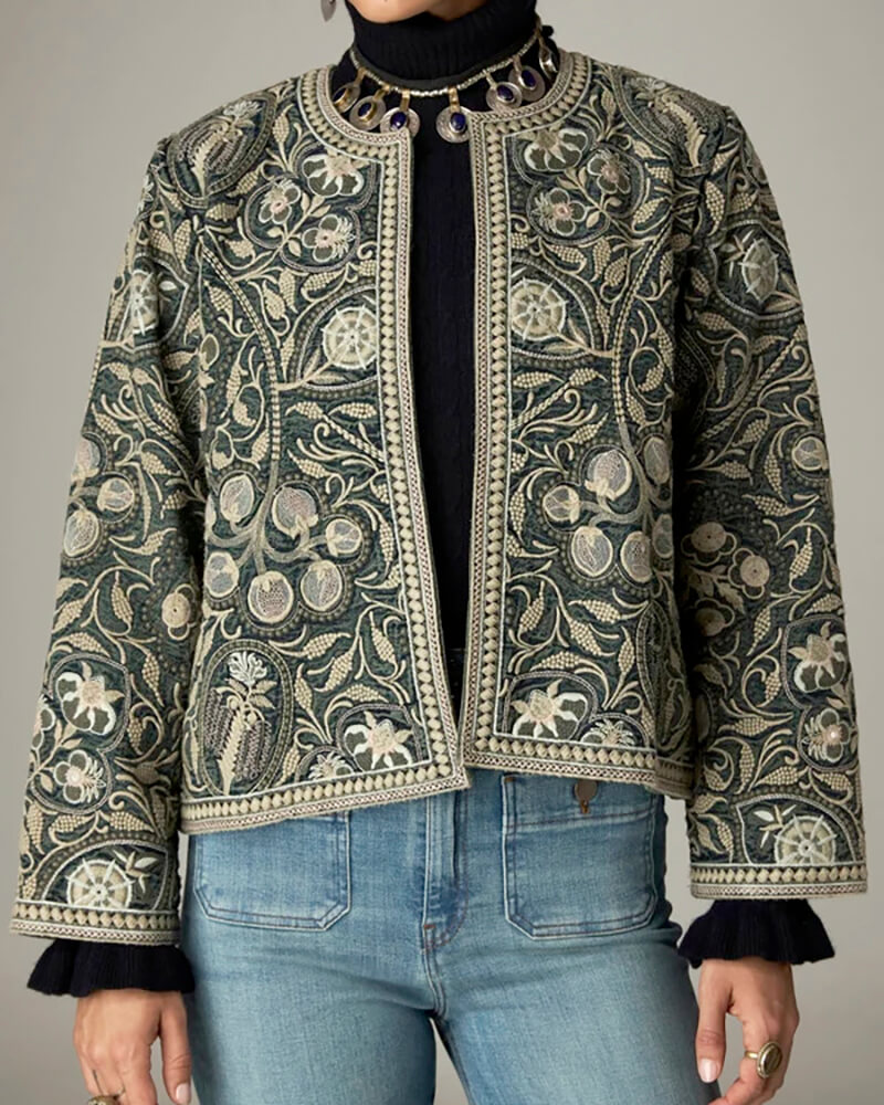 Maison Hotel Chaqueta Abu Jade de Algodón Bordado